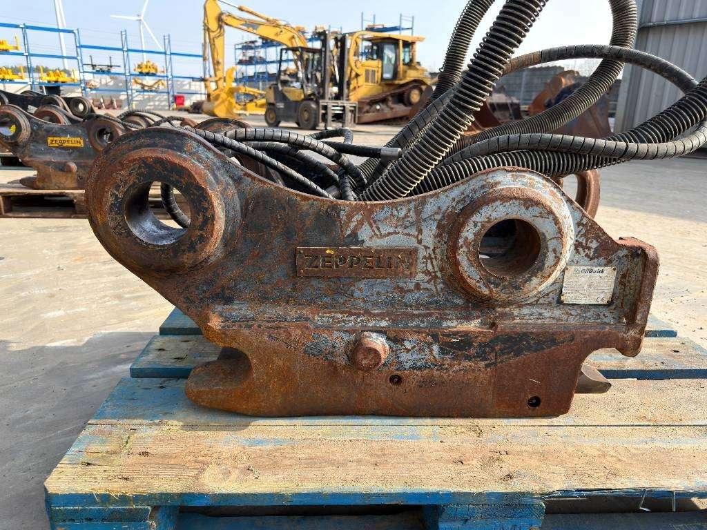 OilQuick OQ70/55 - 329D / 329E / 330F Photo 4