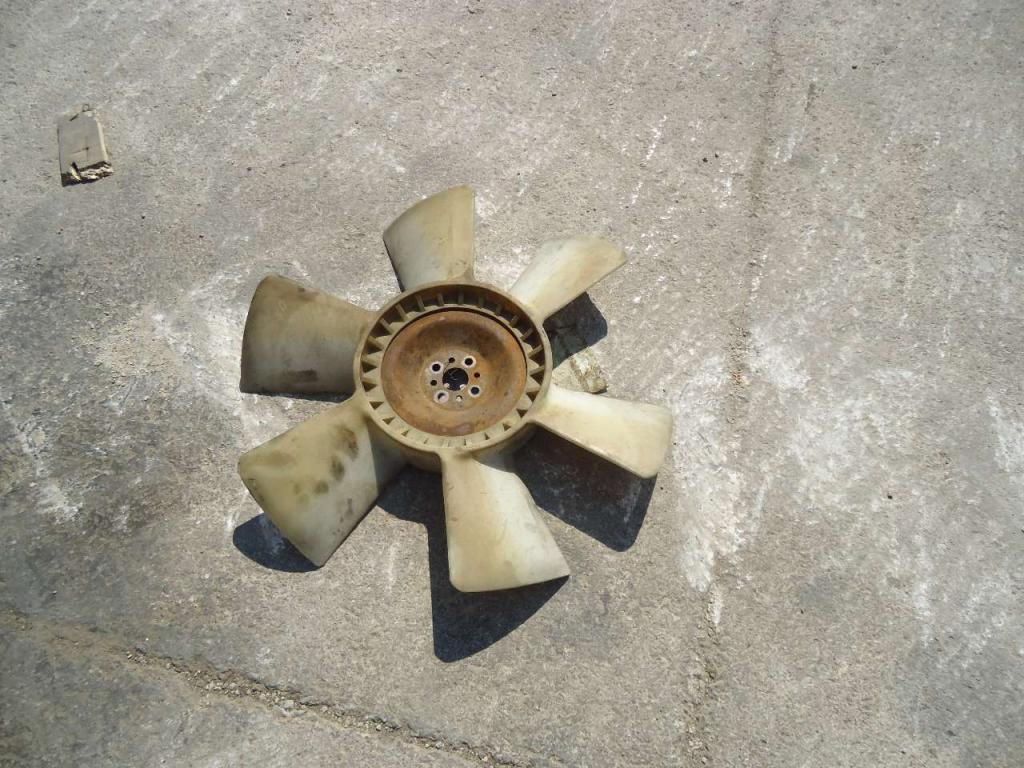 Cooling fan for Fiat Kobelco 235 Photo 1