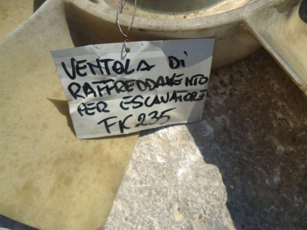 Cooling fan for Fiat Kobelco 235 Photo 4