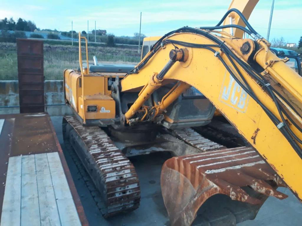 JCB JS160 NLC Photo 3