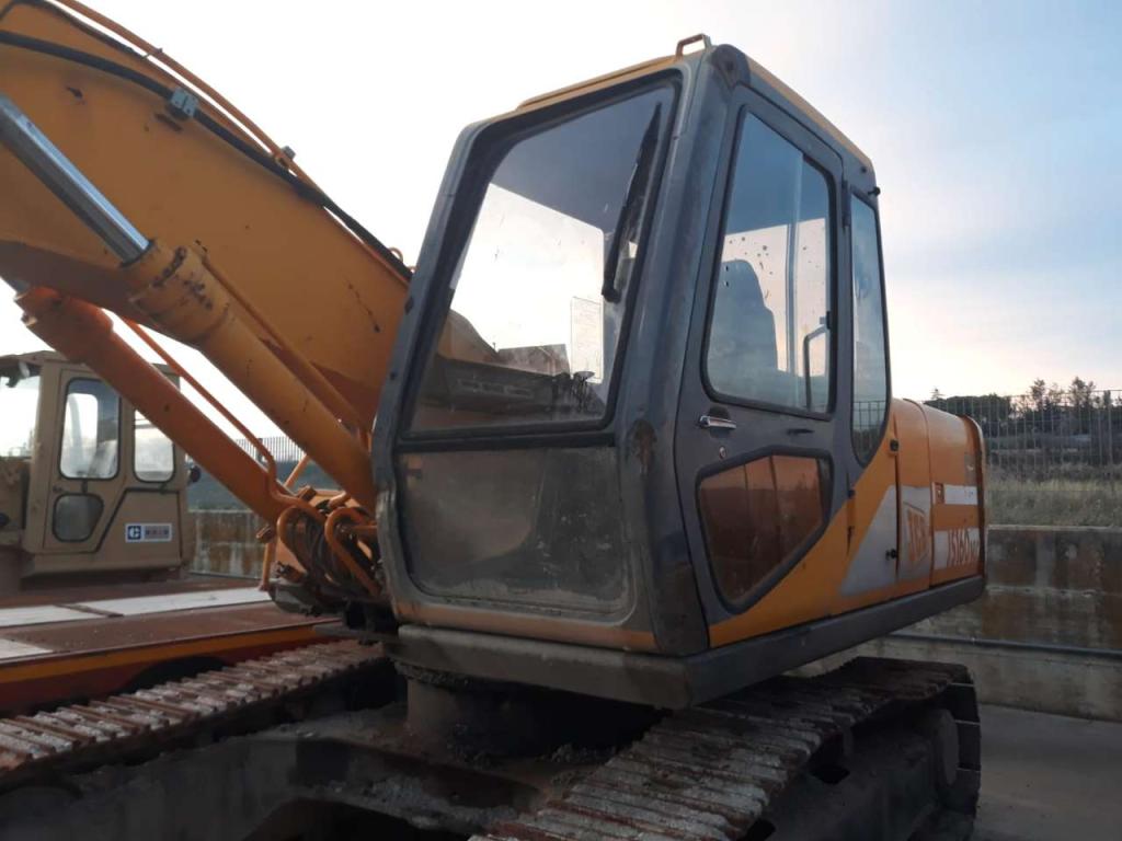 JCB JS160 NLC Photo 6