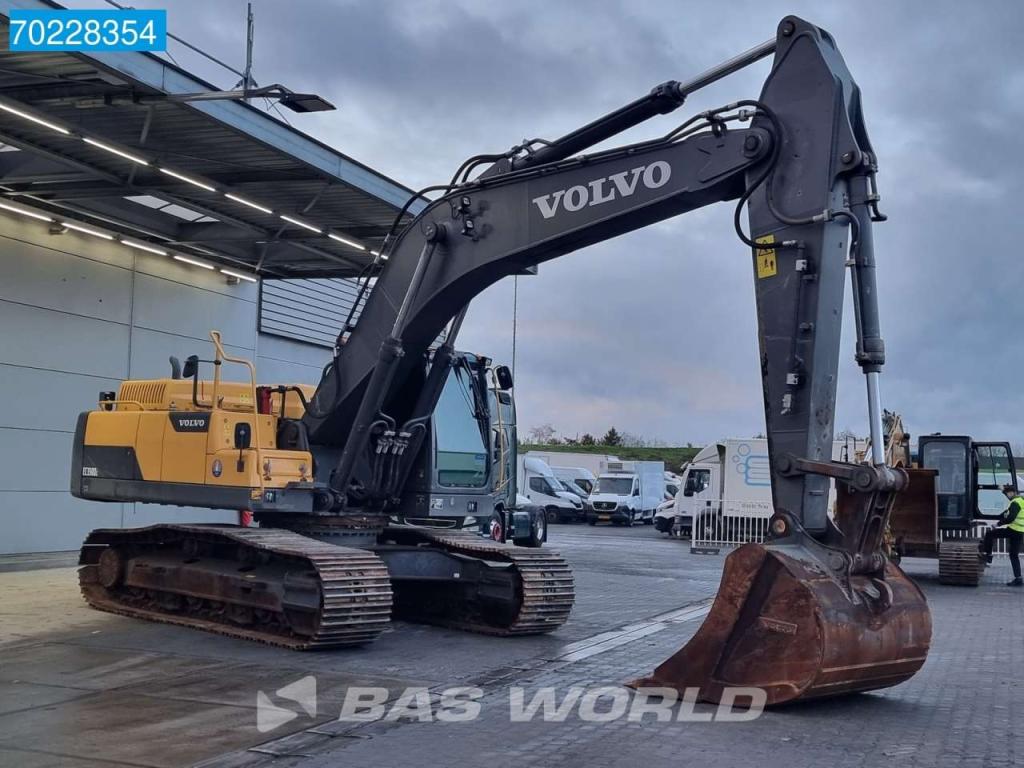 Volvo EC350 D L MADE IN KOREA!! LOW HOURS Photo 3