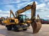 Caterpillar M316F Mobile excavator Photo 12 thumbnail