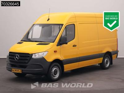 Mercedes-Benz Sprinter 314 CDI L2H2 Airco Cruise Camera MBUX CarPlay Euro6 L2 A/C Cruise control sold by BAS World B.V.
