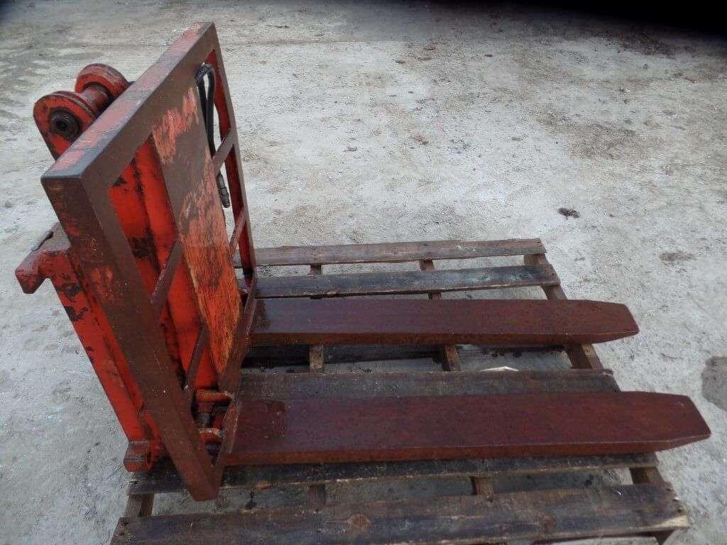 Kaup Telescopic handler forks Photo 1