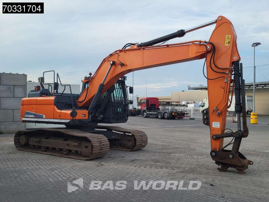 Doosan DX225 LC-5 Photo 6