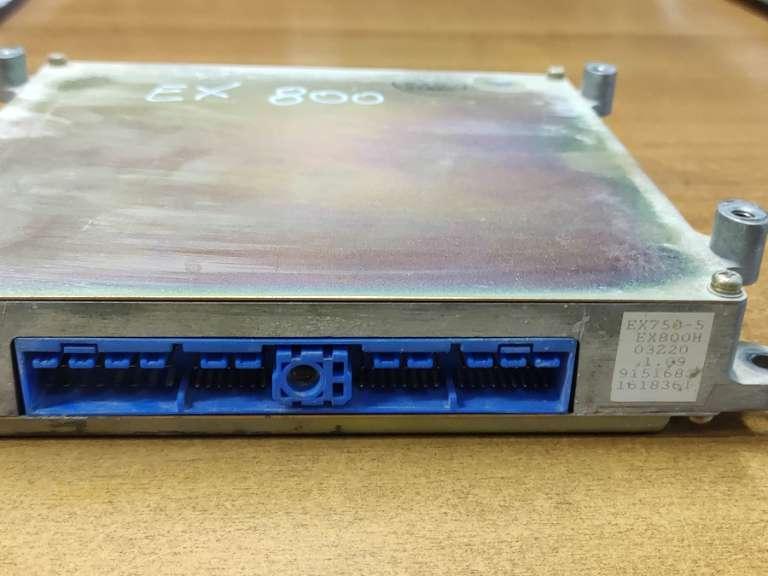Junction box for Hitachi EX 800 Photo 2