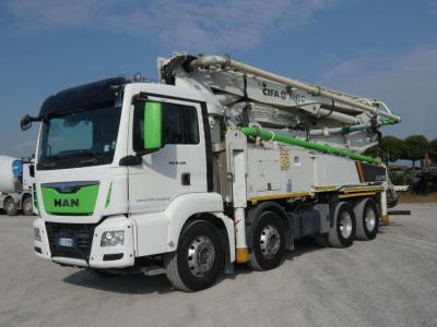 Man TGS 32.400 sold by Effretti Srl