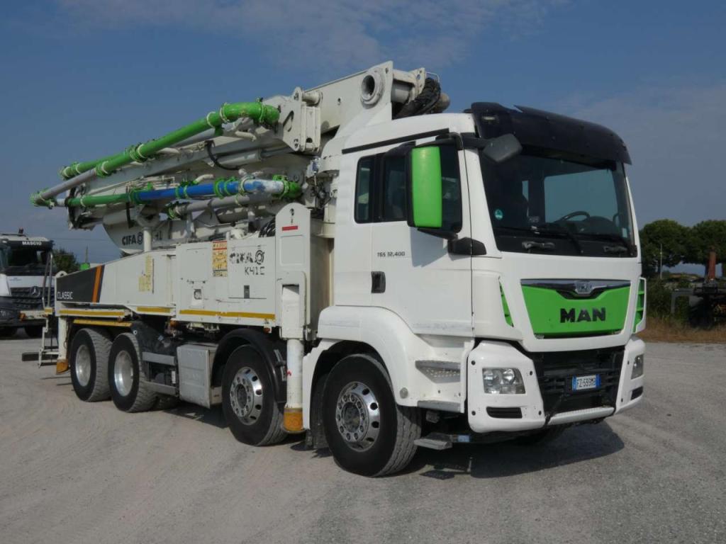 Man TGS 32.400 Photo 3