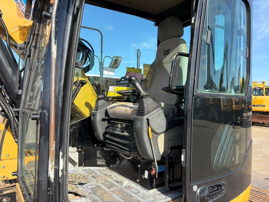 Caterpillar 314DLCR - Front Blade Photo 21