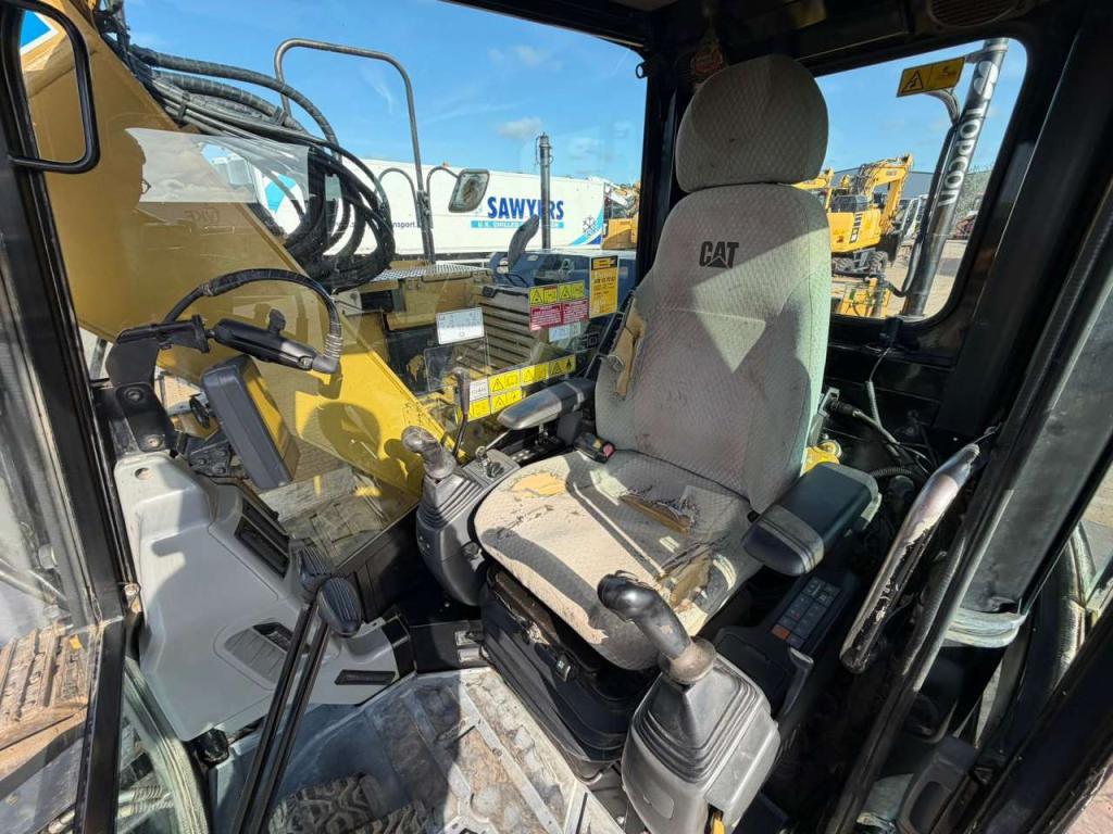 Caterpillar 314DLCR - Front Blade Photo 22