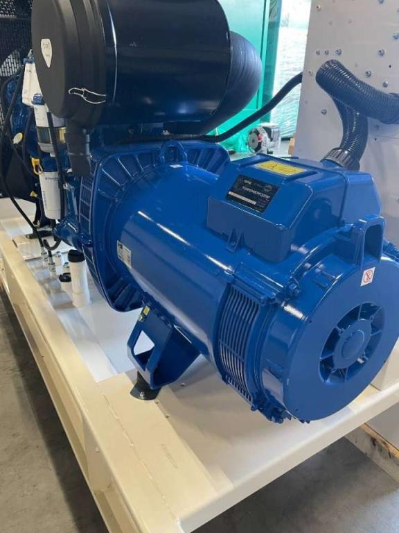 FG Wilson P200-3 - 200 kVA Open Genset - DPX-16011-O Photo 18