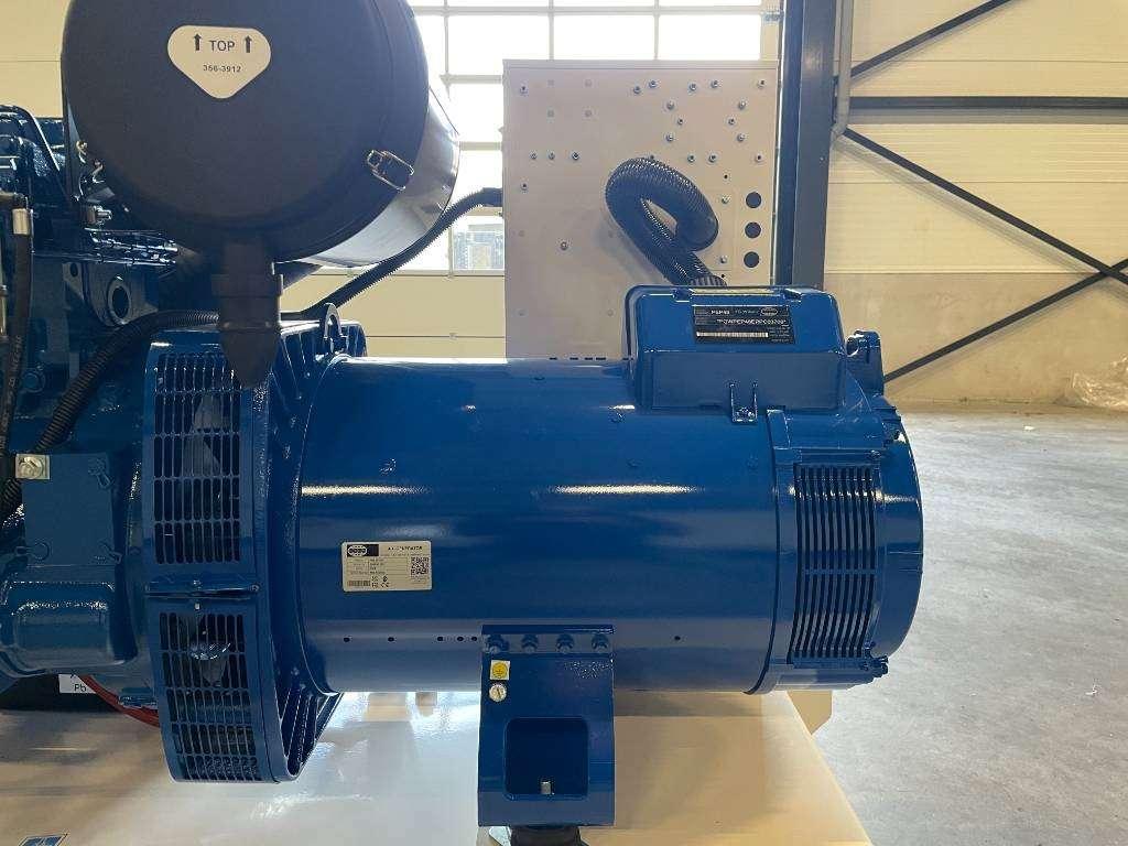 FG Wilson P200-3 - 200 kVA Open Genset - DPX-16011-O Photo 19