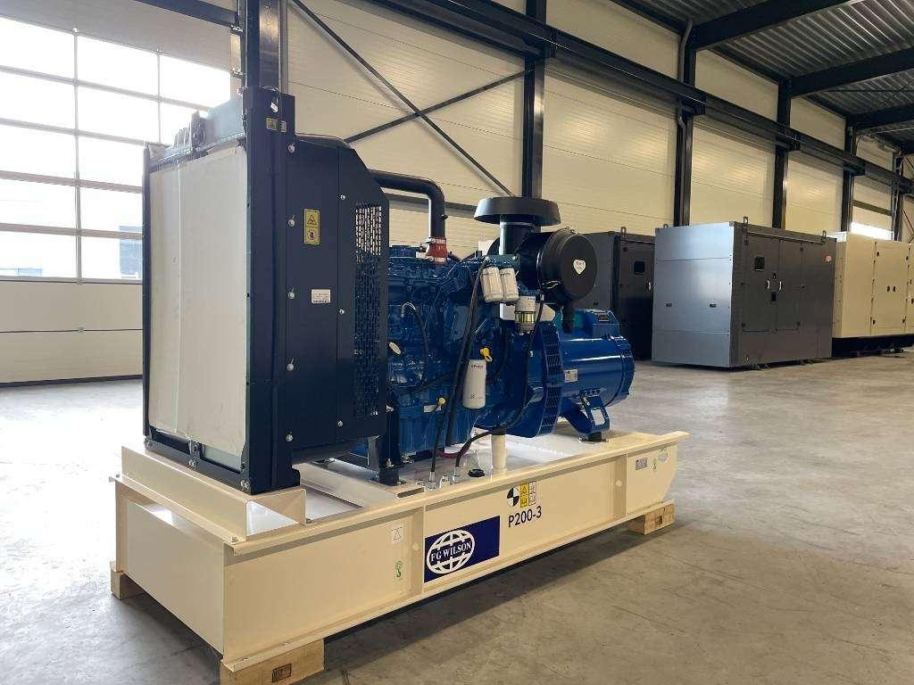 FG Wilson P200-3 - 200 kVA Open Genset - DPX-16011-O Photo 4