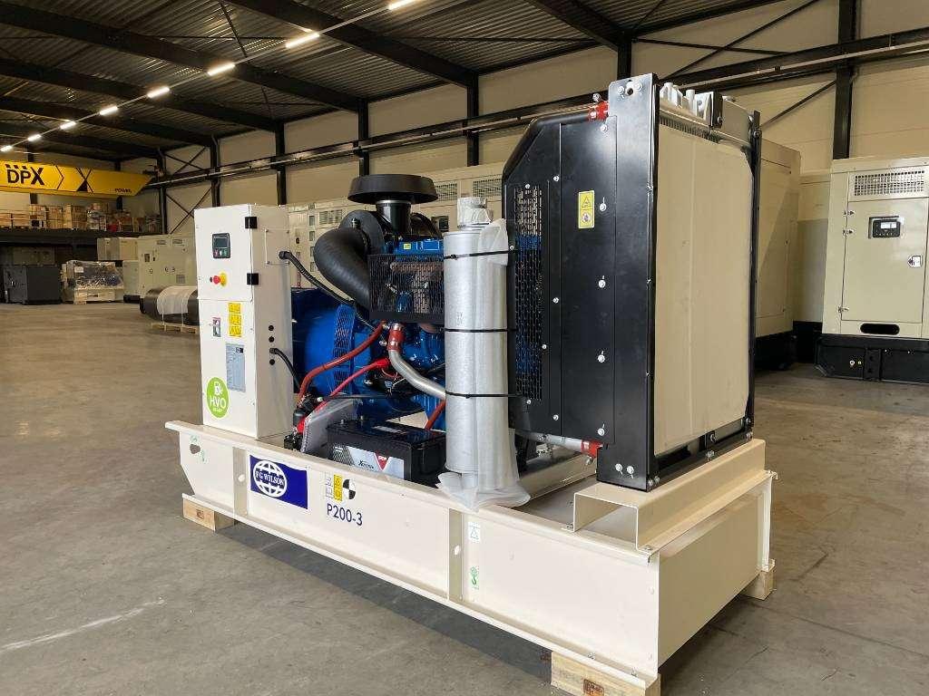 FG Wilson P200-3 - 200 kVA Open Genset - DPX-16011-O Photo 5