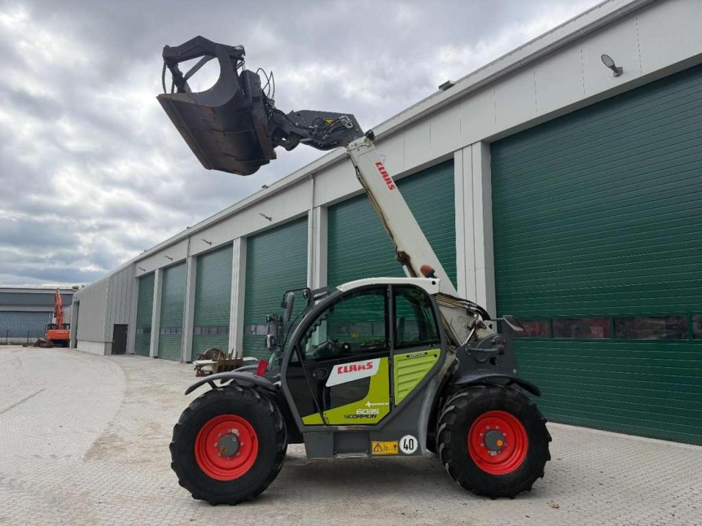 Claas Scorpion 6035 AIRCON Photo 4