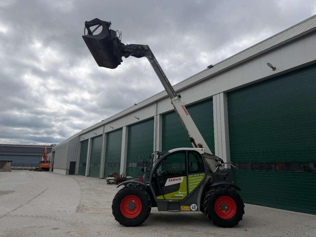 Claas Scorpion 6035 AIRCON Photo 5