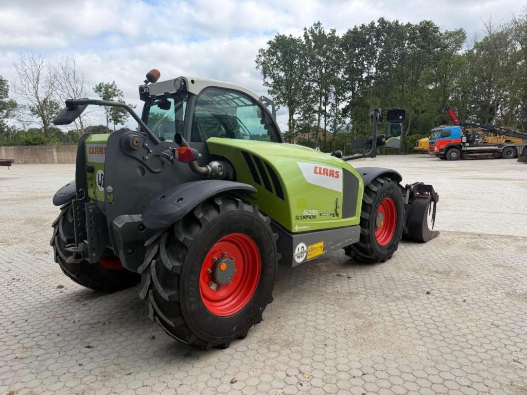 Claas Scorpion 6035 AIRCON Photo 8