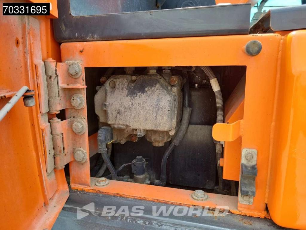 Doosan DX225 LC-5 Photo 17