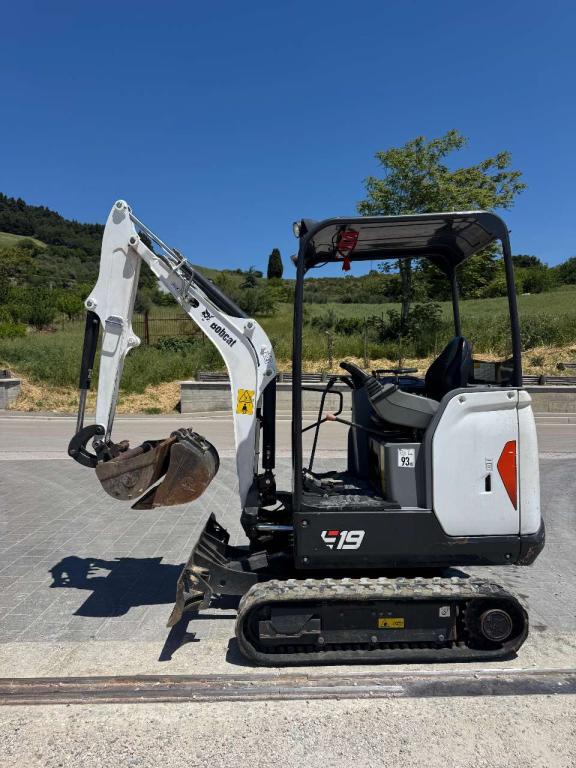 Bobcat E 19 Photo 5