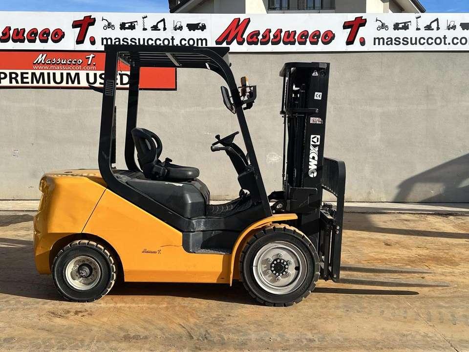 XCMG FD35T Photo 19