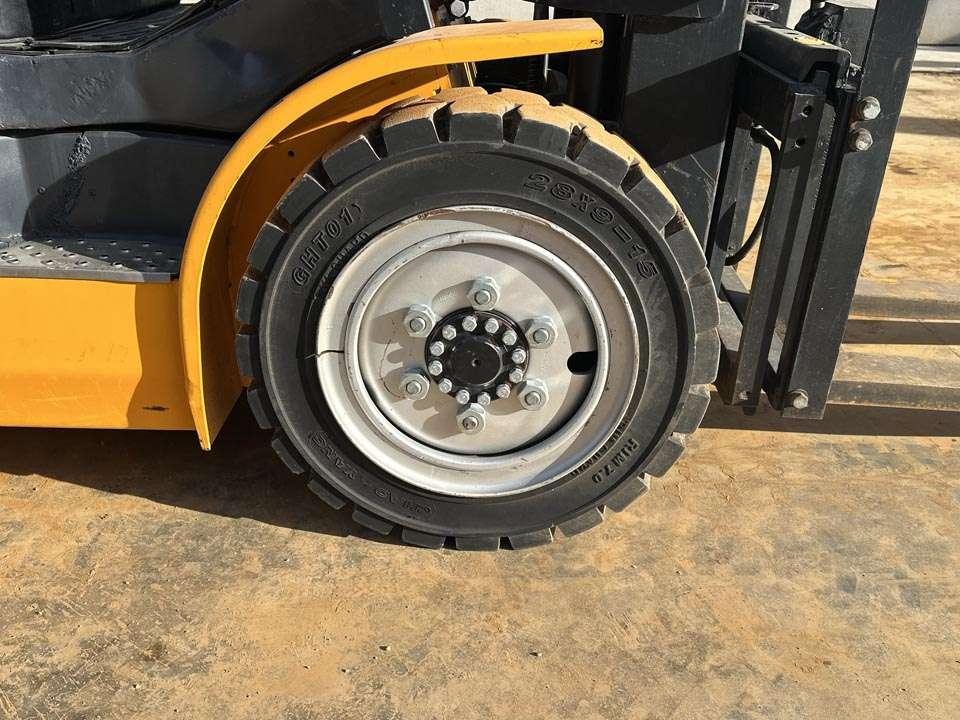 XCMG FD35T Photo 7