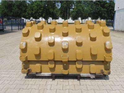 Padfoot shell 66" Bomag 66" sold by Bove Verhuur & Verkoop