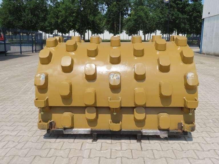Padfoot shell 66" Bomag 66" Photo 1