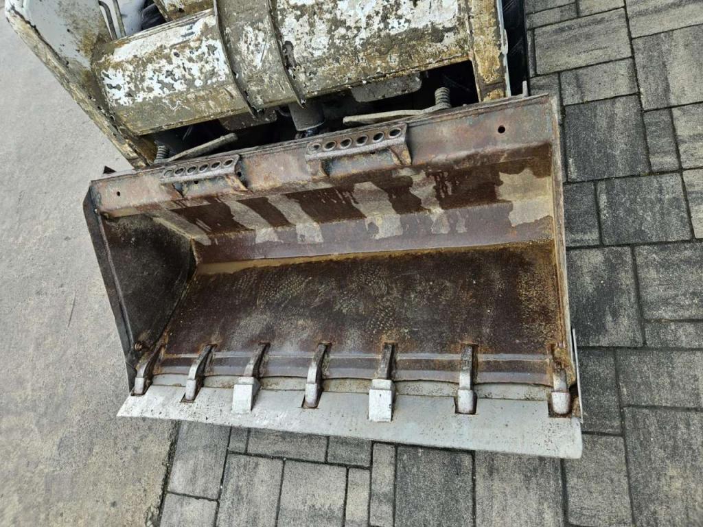 Bobcat 553 Photo 13