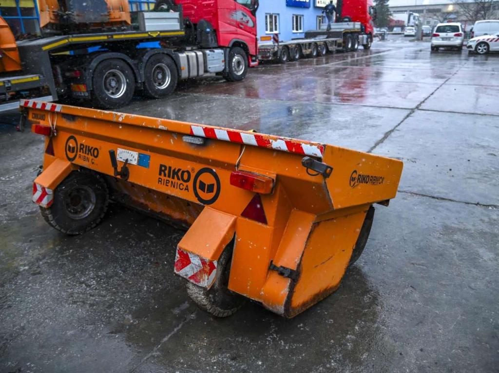 Riko Ribnica rear longitudinal spreader VP12/27 Photo 11