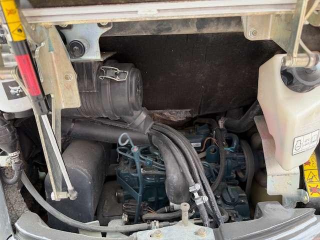 Bobcat e27z Photo 6