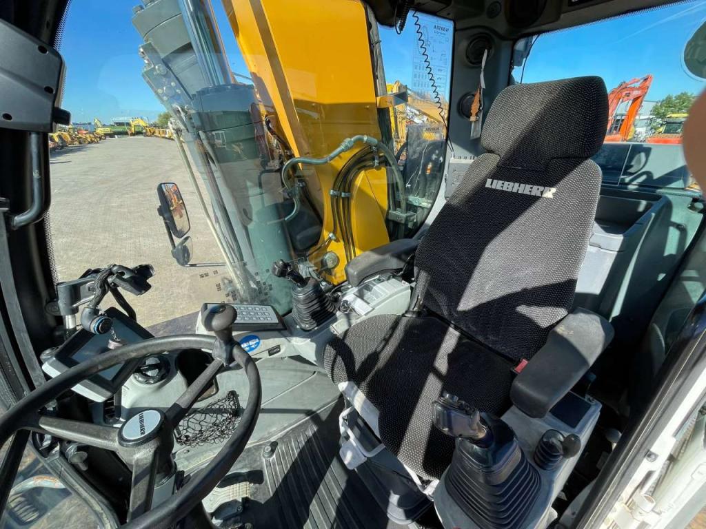 Liebherr A920 Litronic Photo 16
