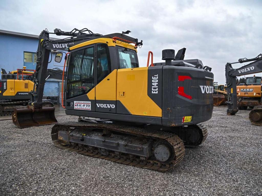 Volvo EC140EL Photo 3