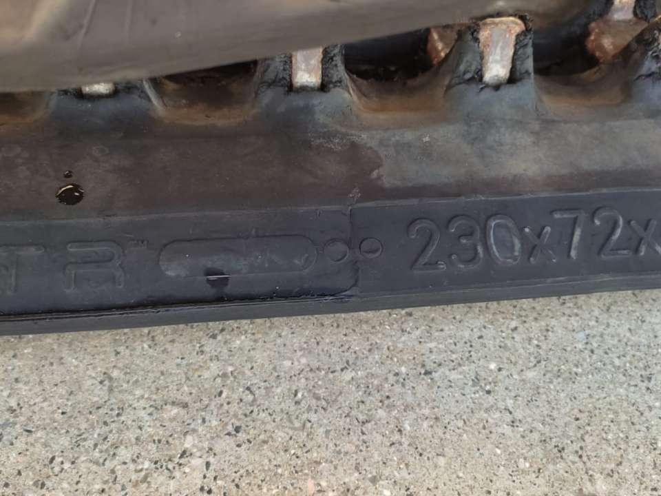Rubber tracks Photo 3