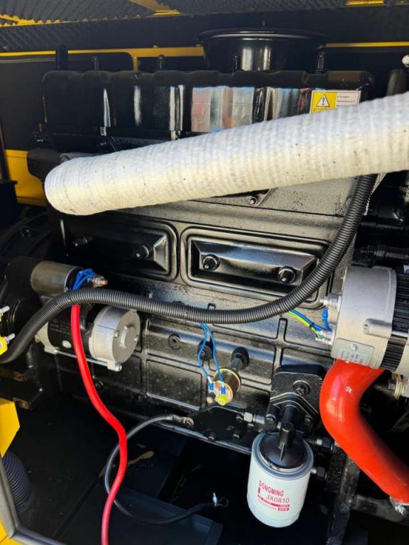 Compal Power VGR30 Photo 2