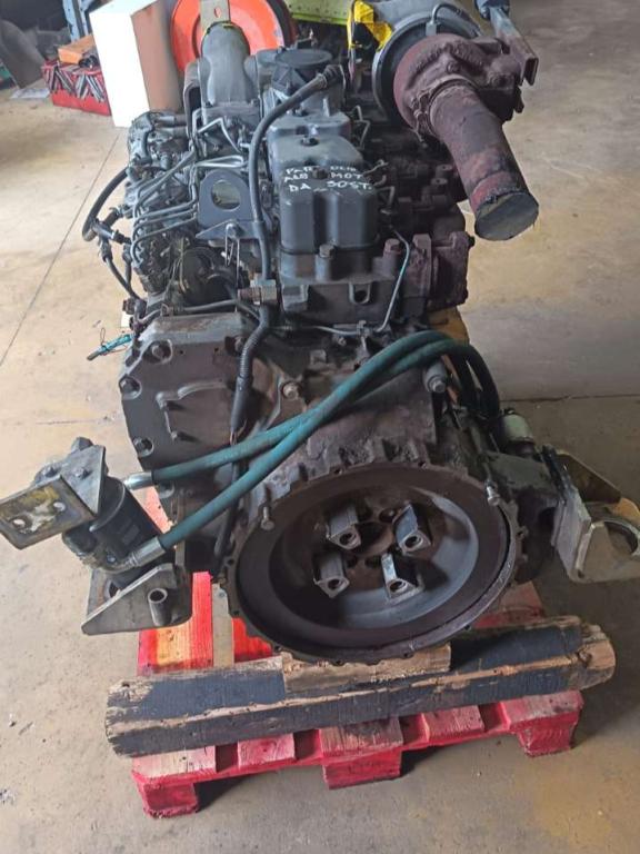 Internal combustion engine for NEF F4BE 0684 Photo 3
