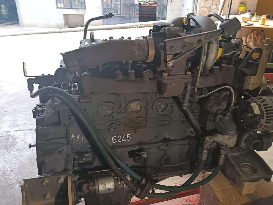 Internal combustion engine for NEF F4BE 0684 Photo 4