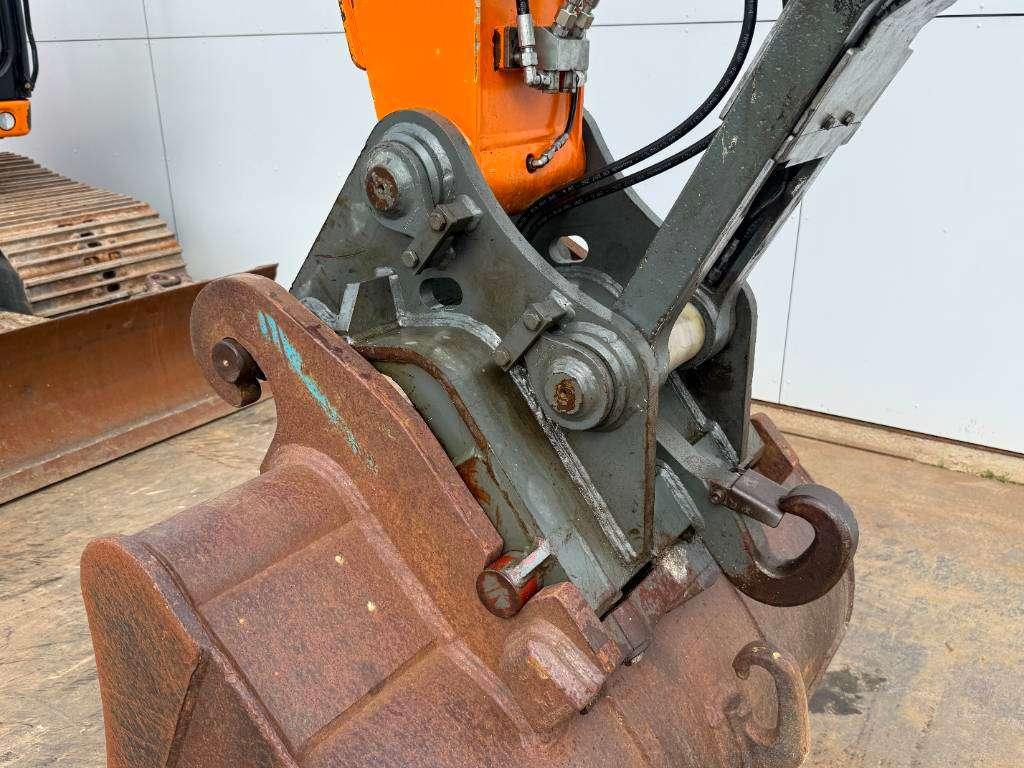 Liebherr R920 Compact - Blade / Triple Boom / Quick Coupler Photo 17