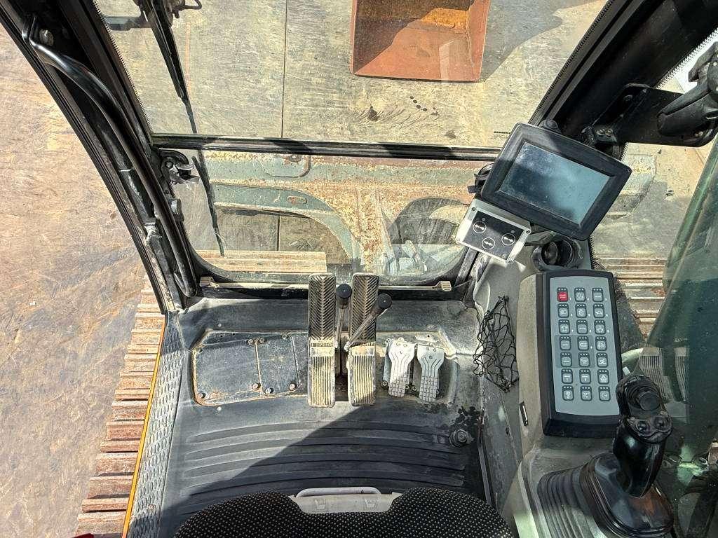 Liebherr R920 Compact - Blade / Triple Boom / Quick Coupler Photo 9