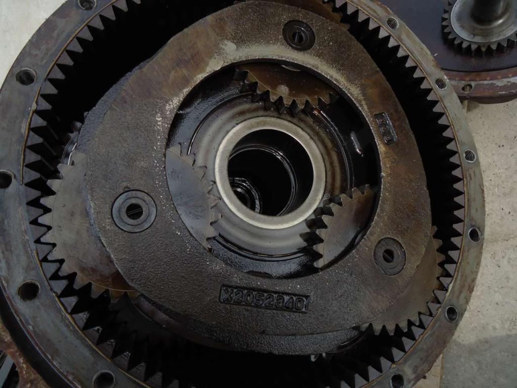 Travel drive for Hitachi ZX210.3 - ZX240.3 Photo 10