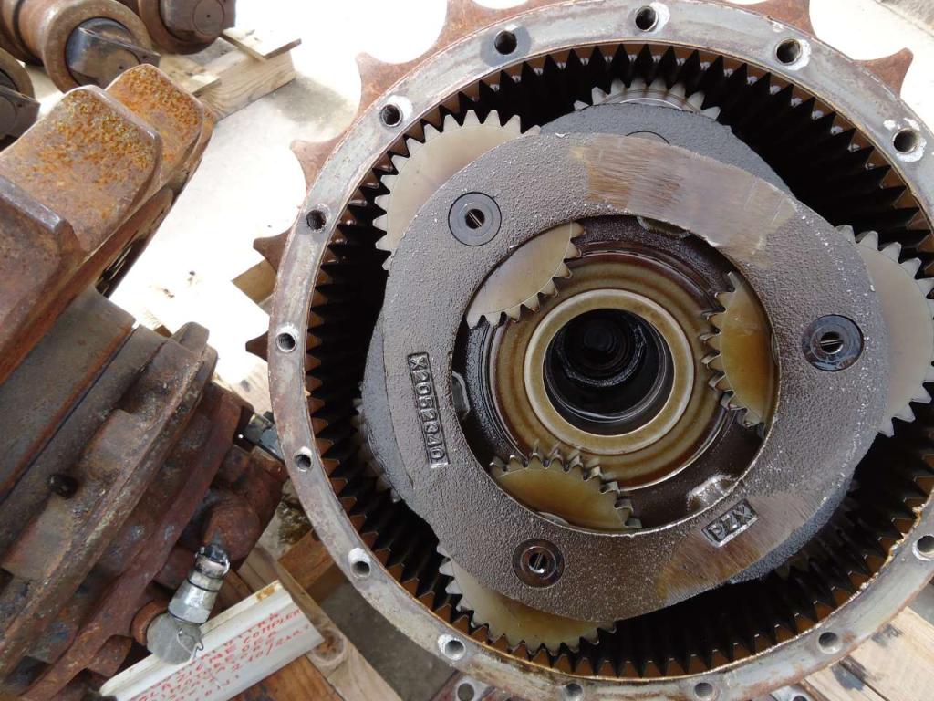 Travel drive for Hitachi ZX210.3 - ZX240.3 Photo 11