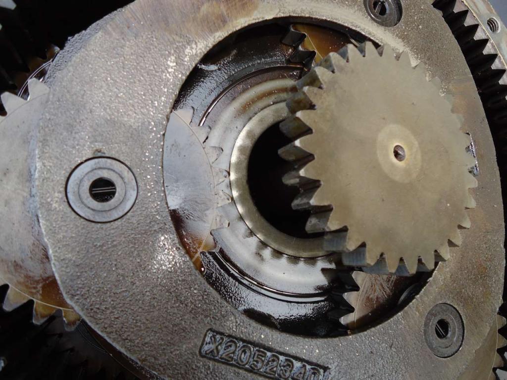 Travel drive for Hitachi ZX210.3 - ZX240.3 Photo 7