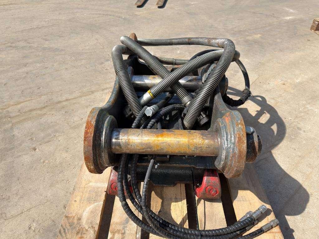 OilQuick OQ70 - PC210 / PC228 / PC240 Photo 5