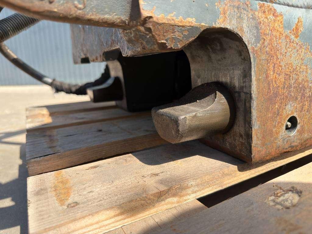 OilQuick OQ70 - PC210 / PC228 / PC240 Photo 9