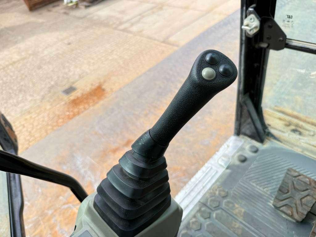 Caterpillar 350 - BRAND NEW / UNUSED / Hammer Lines Photo 10