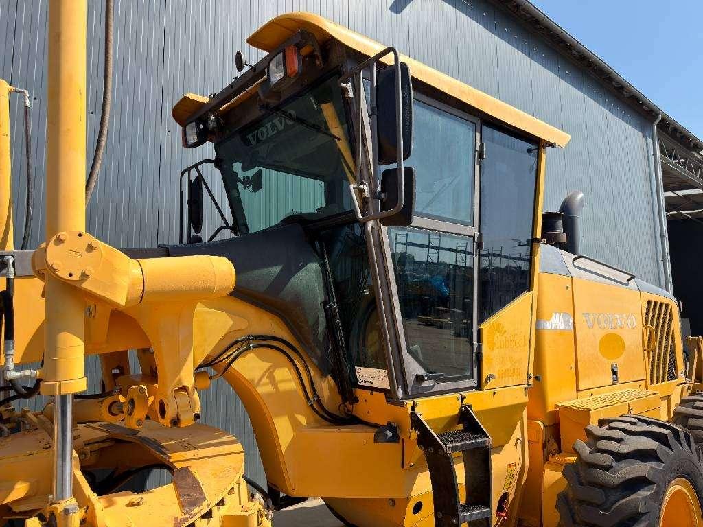 Volvo G946 - AWD Photo 10