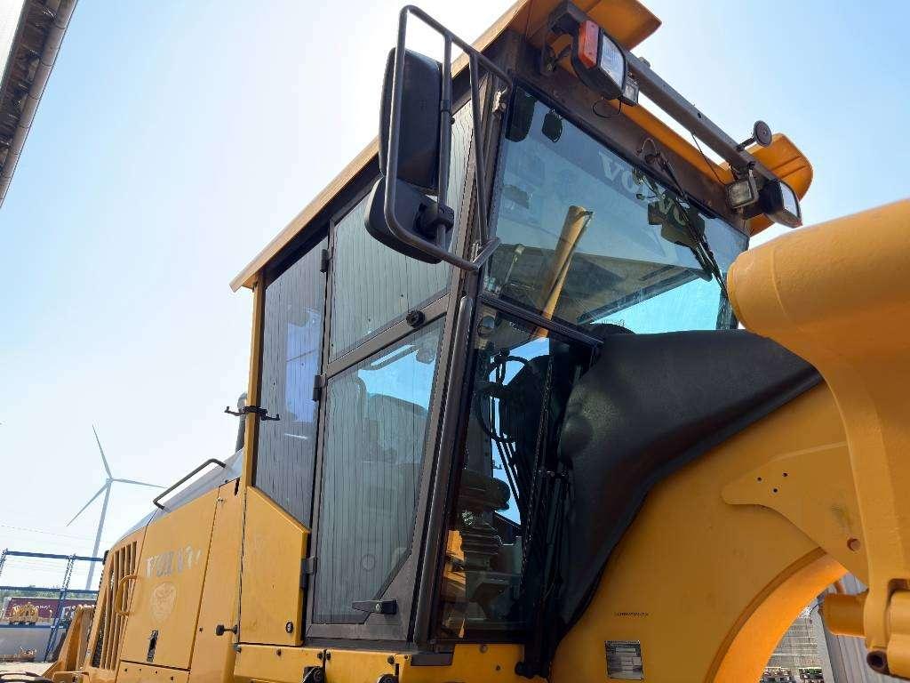 Volvo G946 - AWD Photo 20