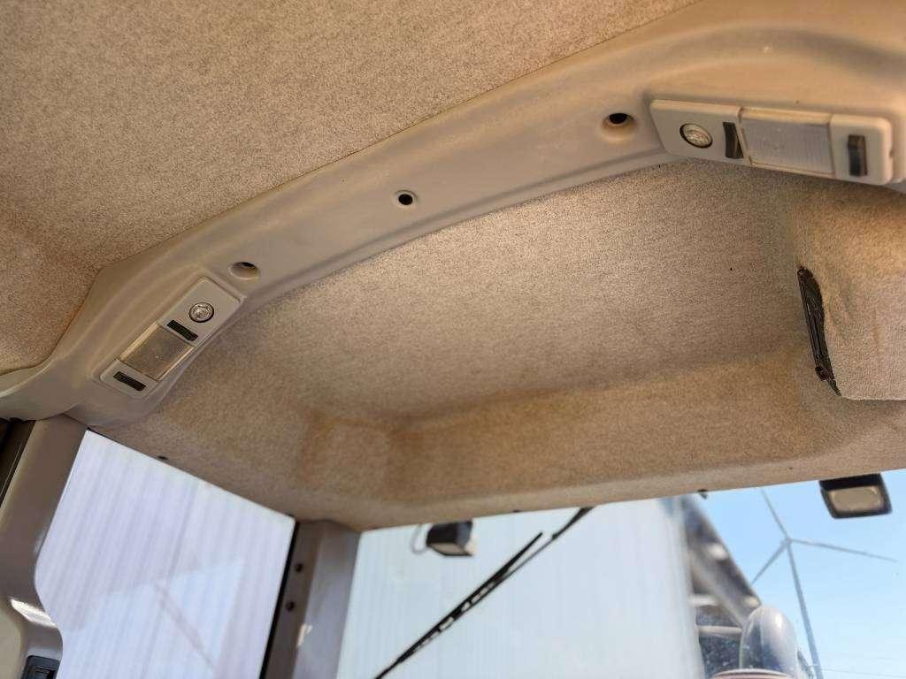 Volvo G946 - AWD Photo 29