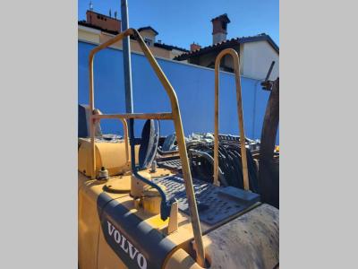 Volvo hand rail 14625741 for Volvo EW160D Photo 1