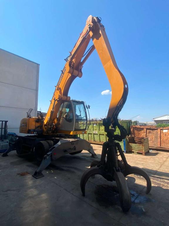 Liebherr A 316 Litronic Photo 2